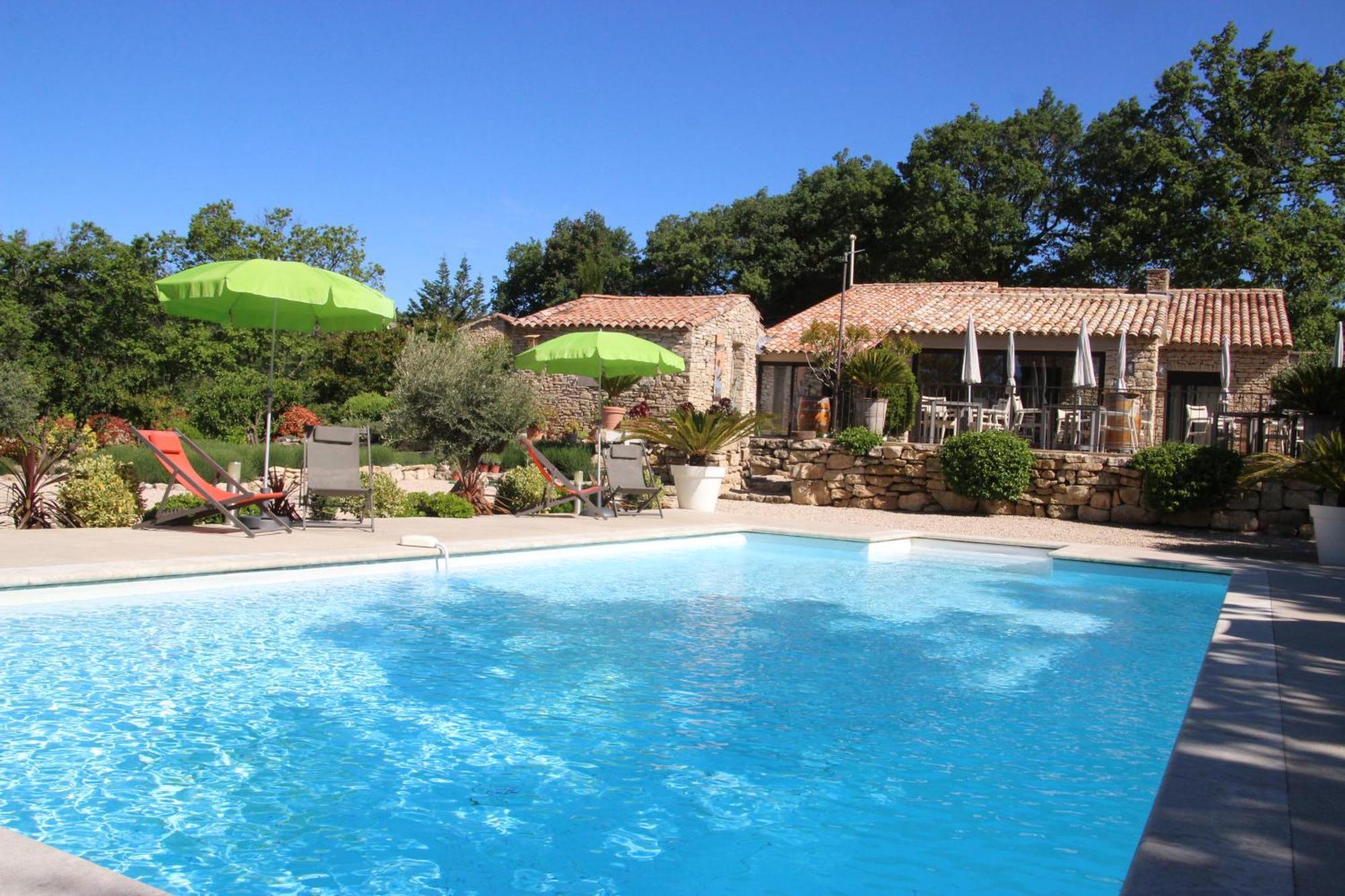 Le Hameau Fleur De Pierres , Chambre , Gite Et Table D'Hotes Murs  Exterior photo